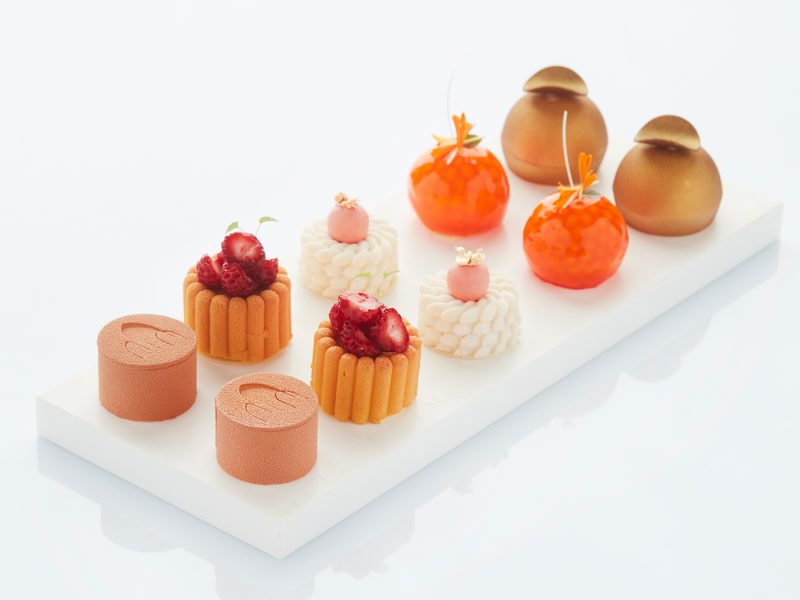 High-Tea-Set-–-Petit-Four-Molds-